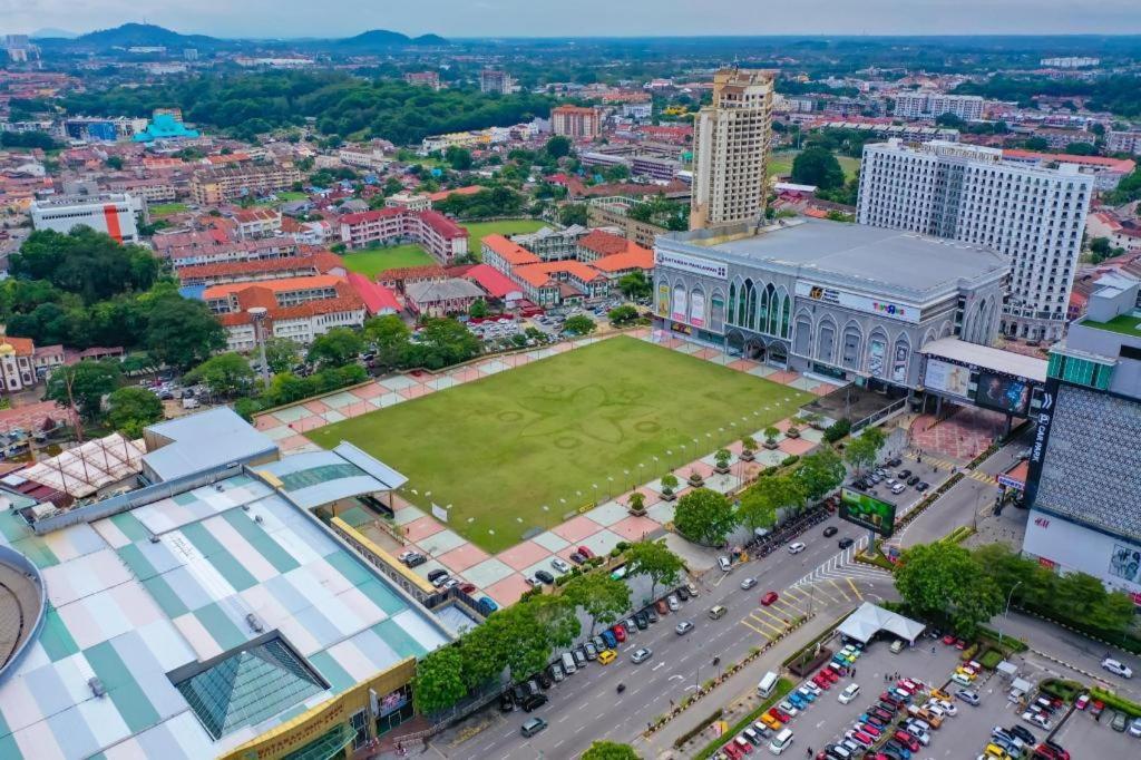 Hatten Place Melaka Ngoại thất bức ảnh Aerial view of the park